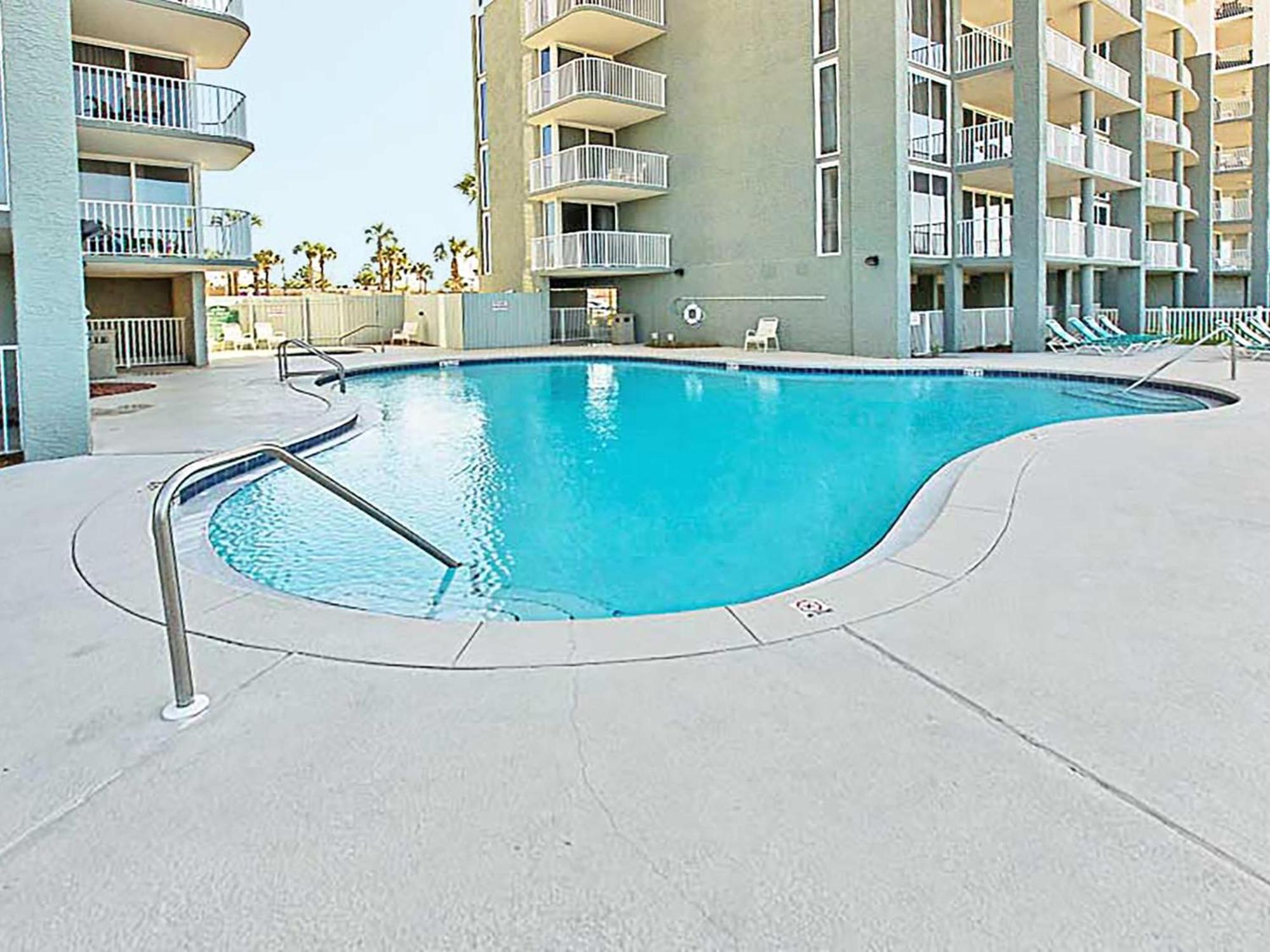 Long 2-1304 Holiday home *