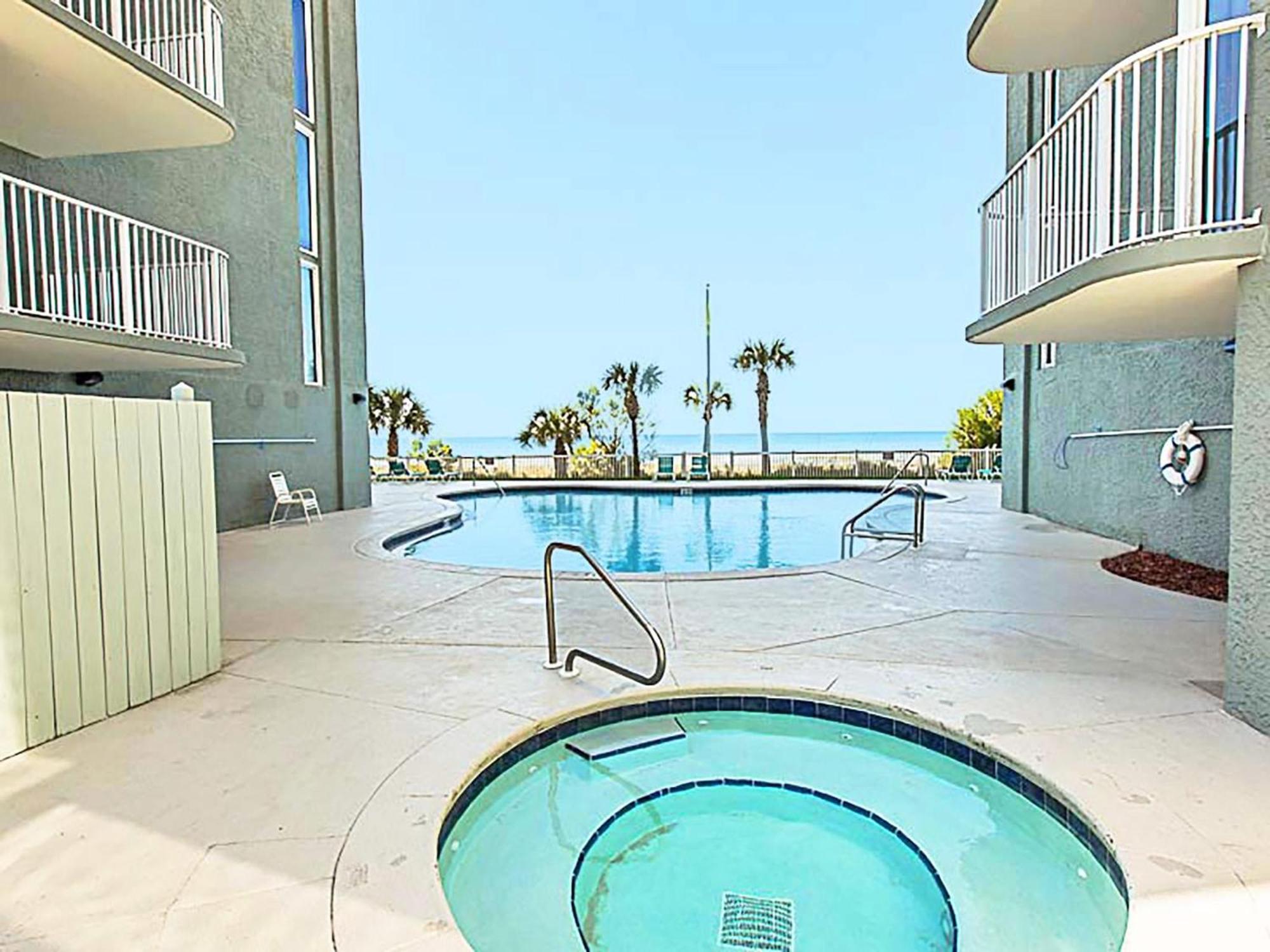 Long 2-1304 Holiday home *